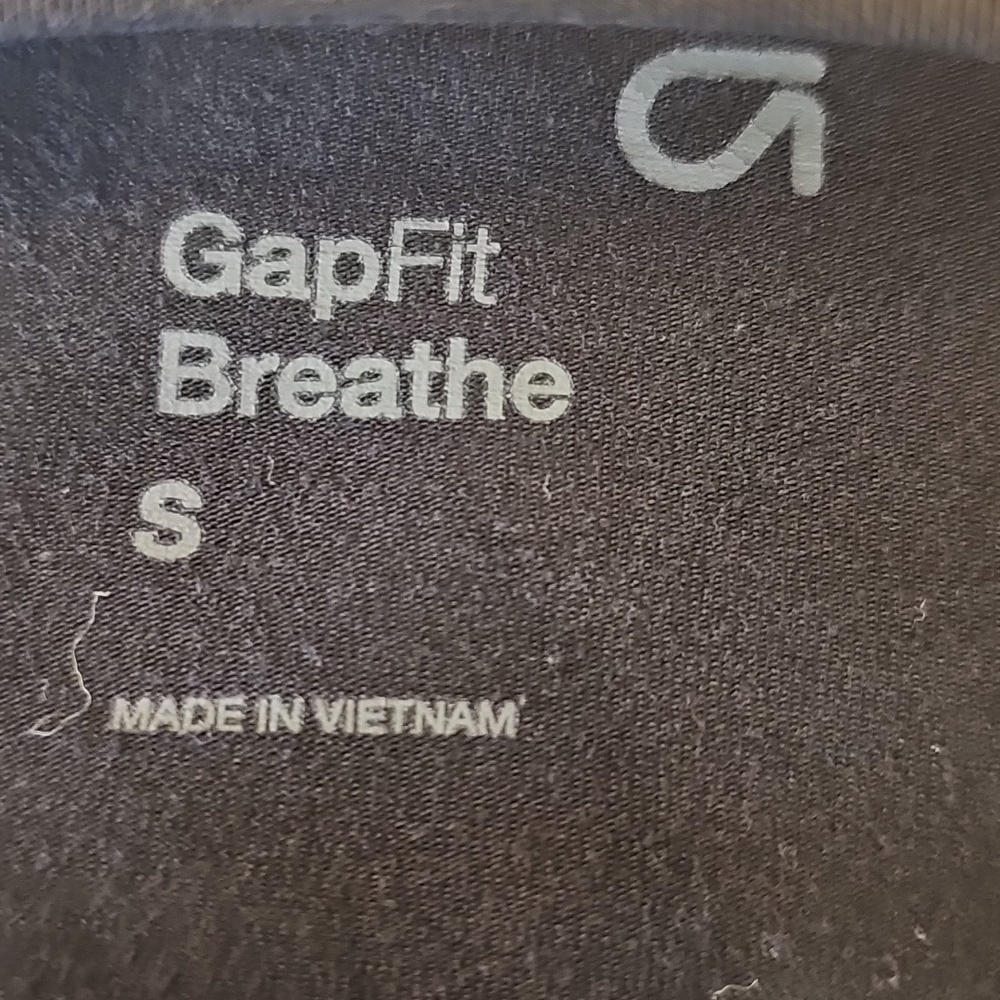 GAPfit Breathe Graphite Black Cuffed Tunic Top - Picture 4 of 7